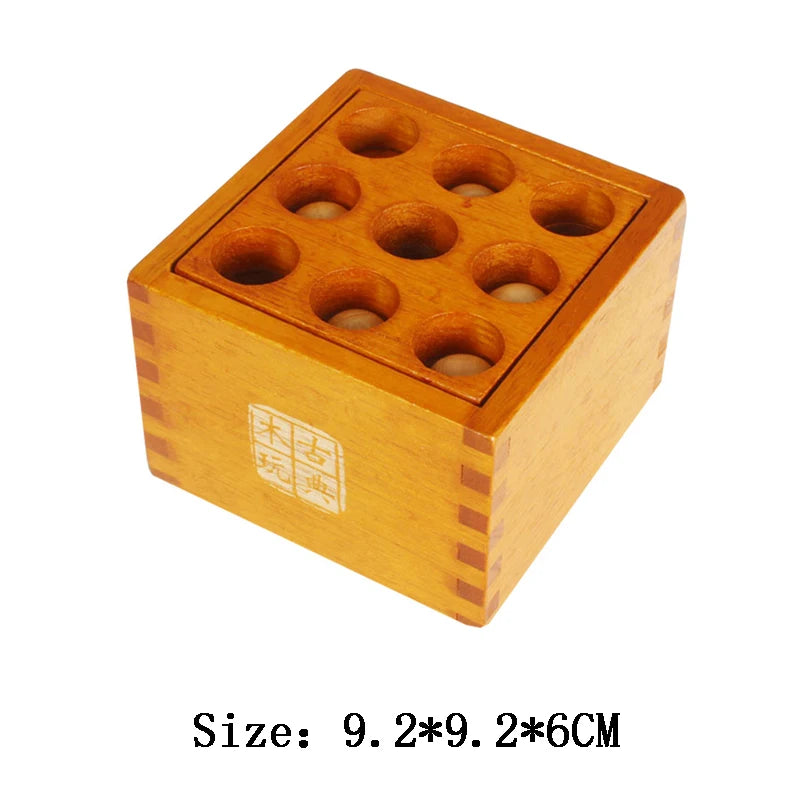 Wooden box puzzle 