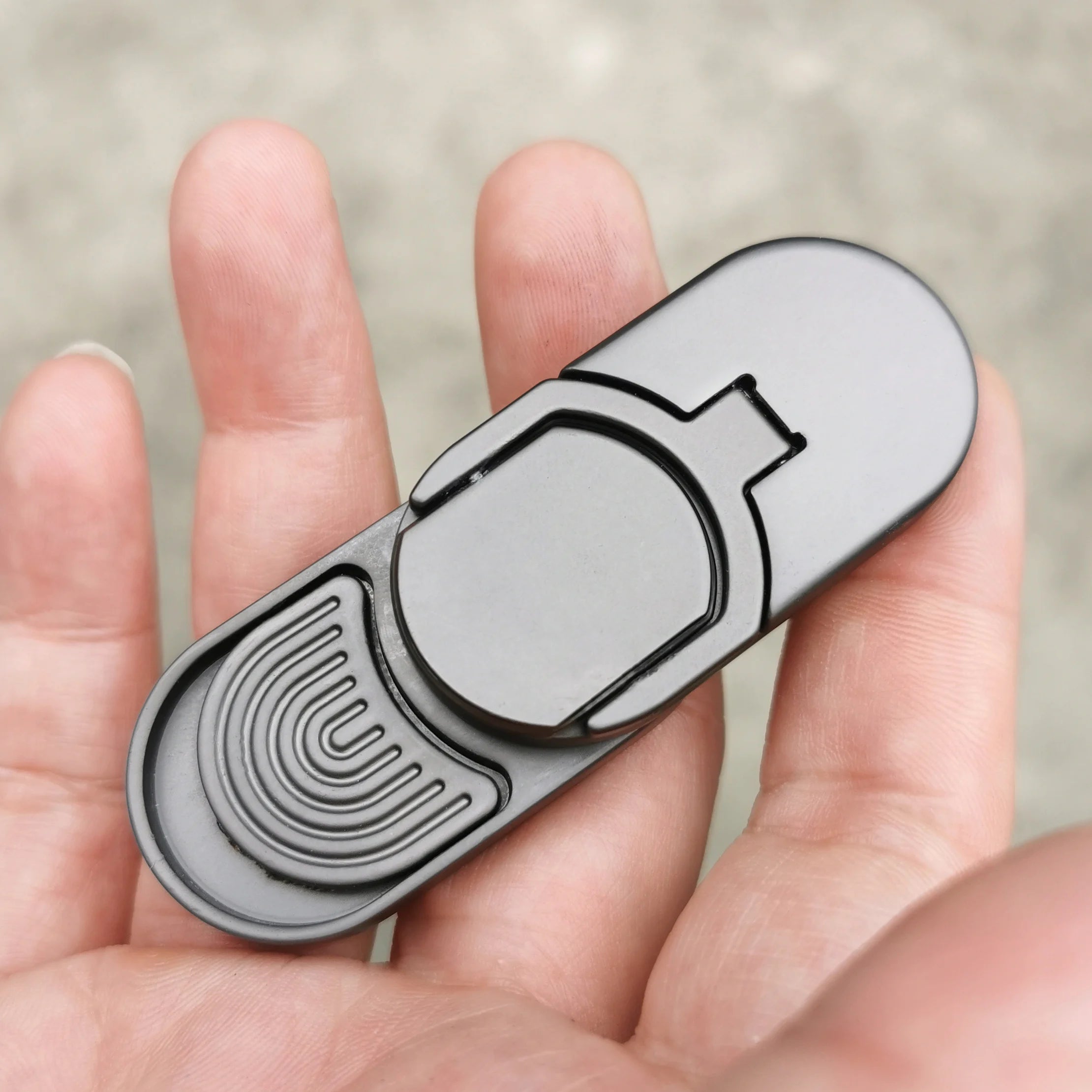 Magnetic Slider Fidget Toy – Stress Relief Metal Gadget