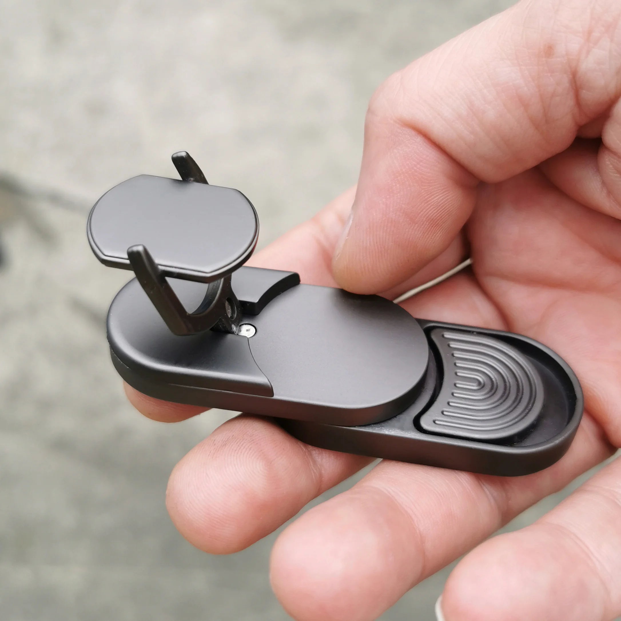 Magnetic Slider Fidget Toy – Stress Relief Metal Gadget