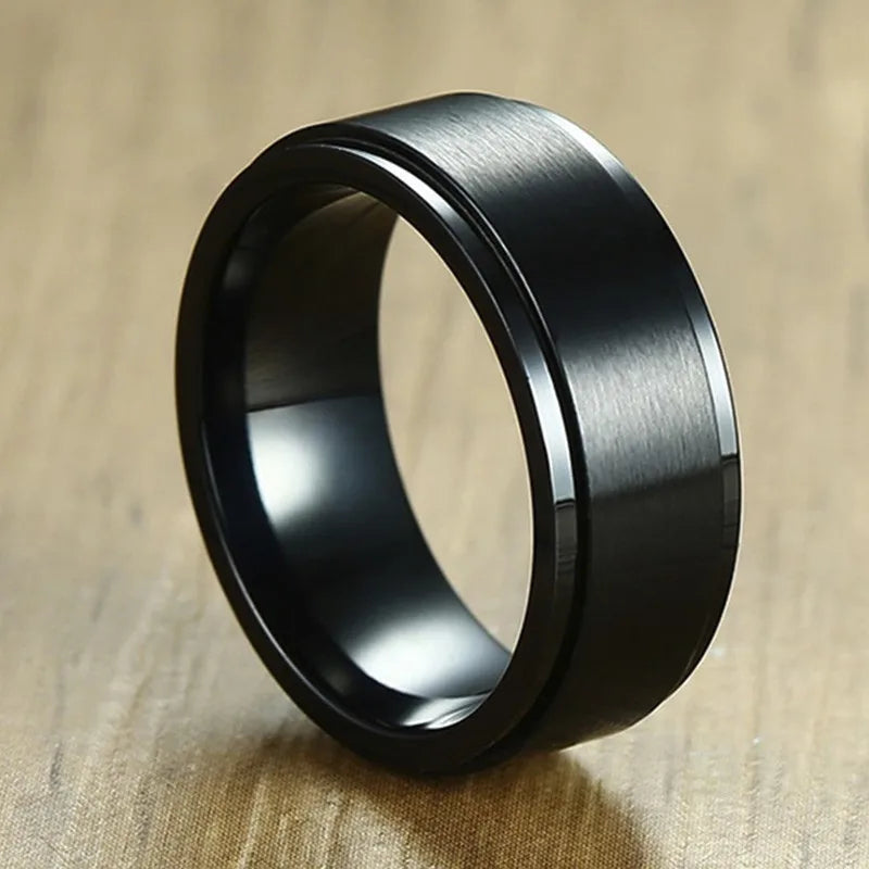 Modern men’s jewelry – tactile spinning band ring