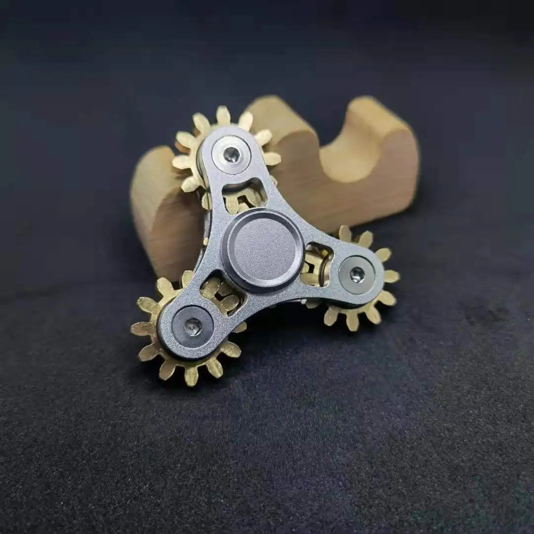 Mechanical Linkage Spinner – Industrial Elegance in Your Hands